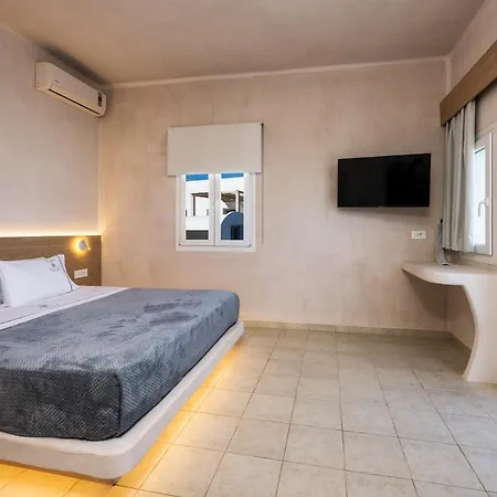 Aelia Luxury Apartmanhotel