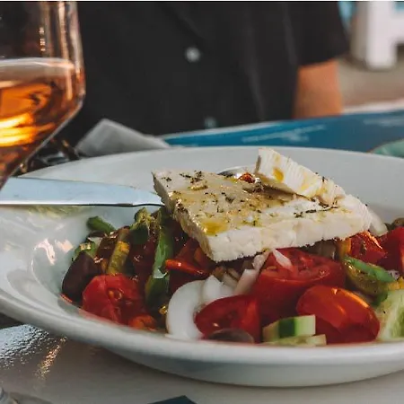 Aelia Luxury 4* Karterádos