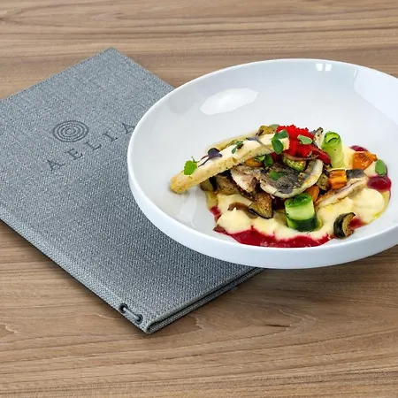 Aelia Luxury Karterádos