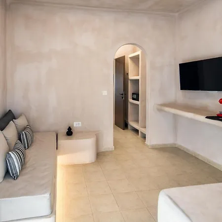 Aelia Luxury 4* Karterados (Santorini)