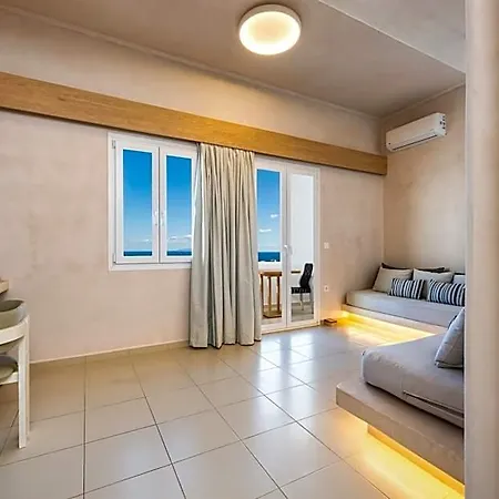 Aelia Luxury Karterados (Santorini)
