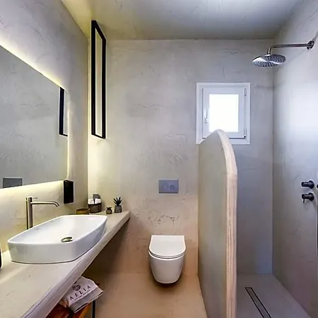 Aelia Luxury 5* Karterados (Santorini)