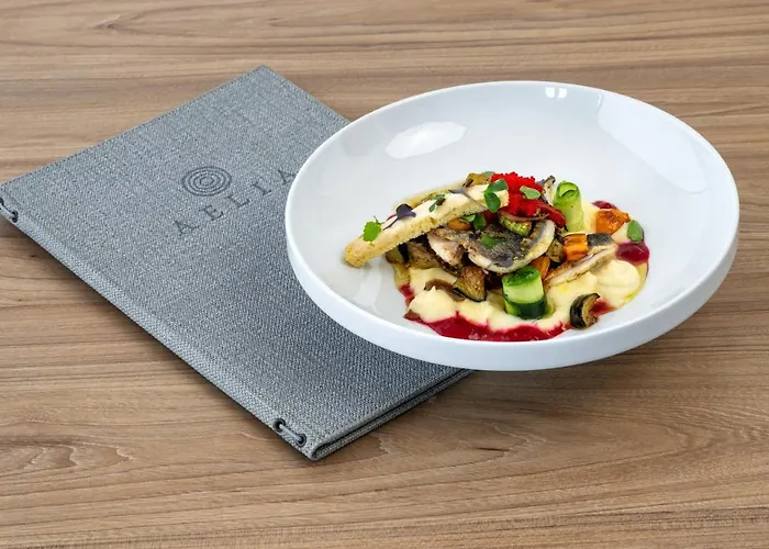 Aelia Luxury Karterados (Santorini)