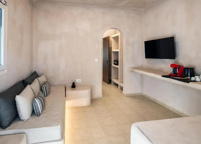 Aelia Luxury 4* Karterados (Santorini)